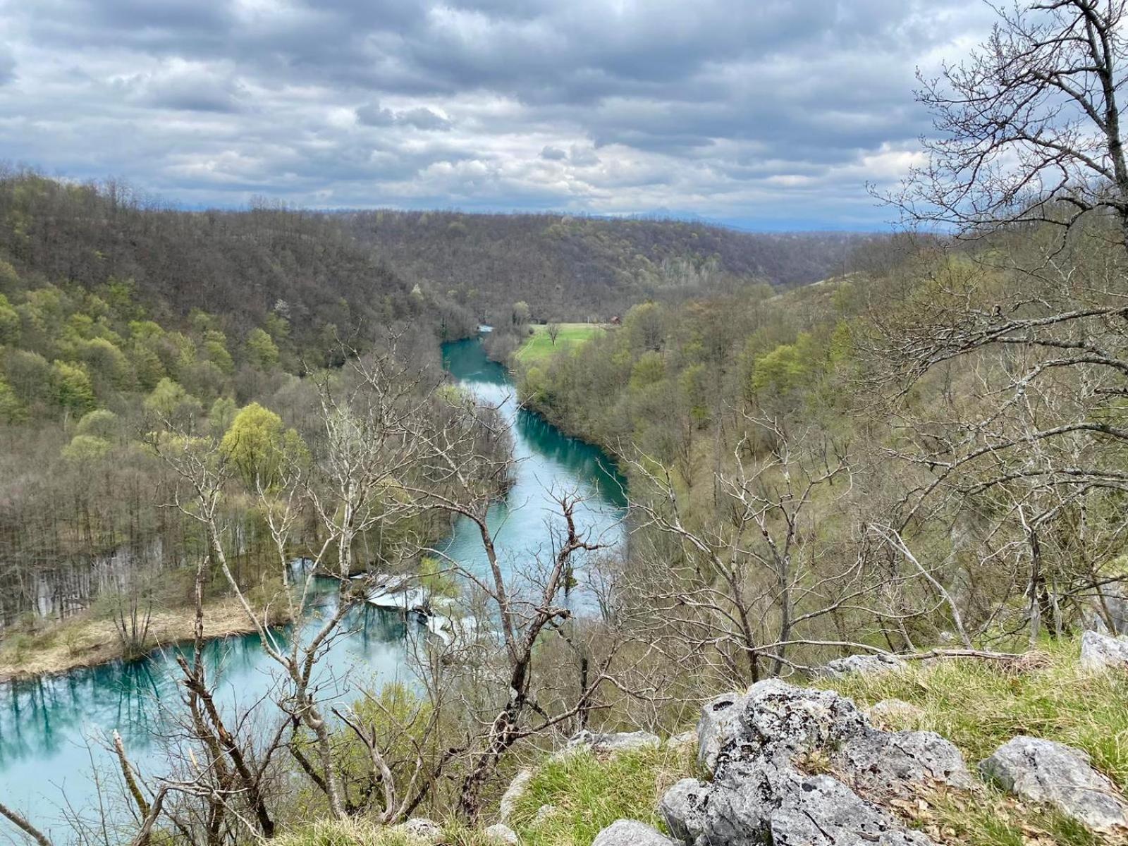 Ecotourism Mreznica Villa Bagian luar foto