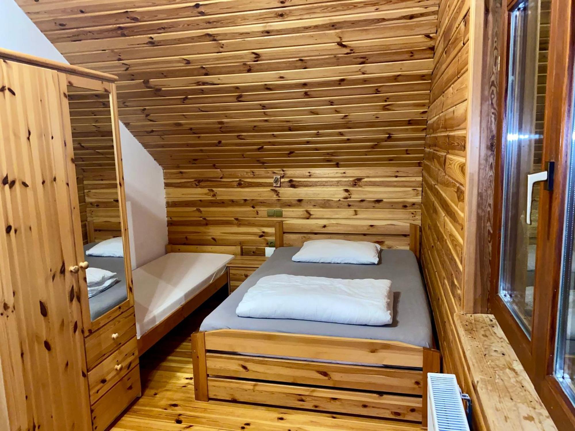 Ecotourism Mreznica Villa Bagian luar foto